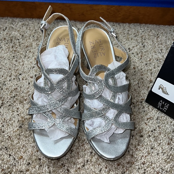 Naturalizer Silver Glitter Heels - Picture 2 of 8